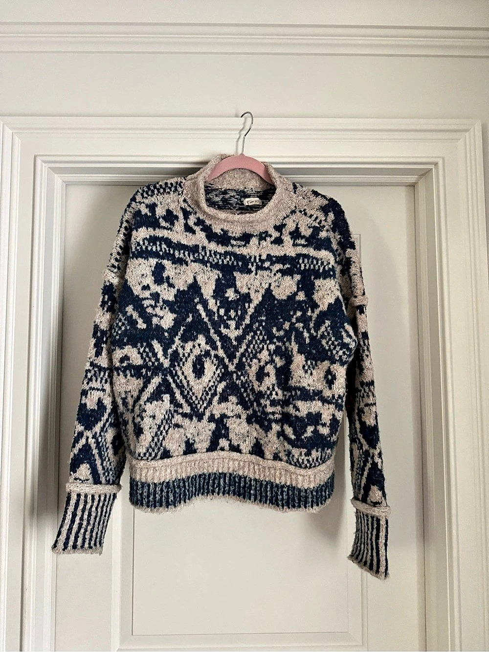 PILCRO Relaxed Intarsia Jacquard Sweater Blue & Cream Medium